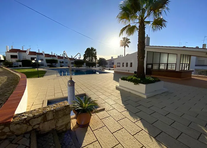 Harmony With Pool By Homing Albufeira